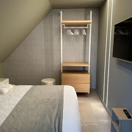 O'dreams Wellness شقة فندقية Escanaffles